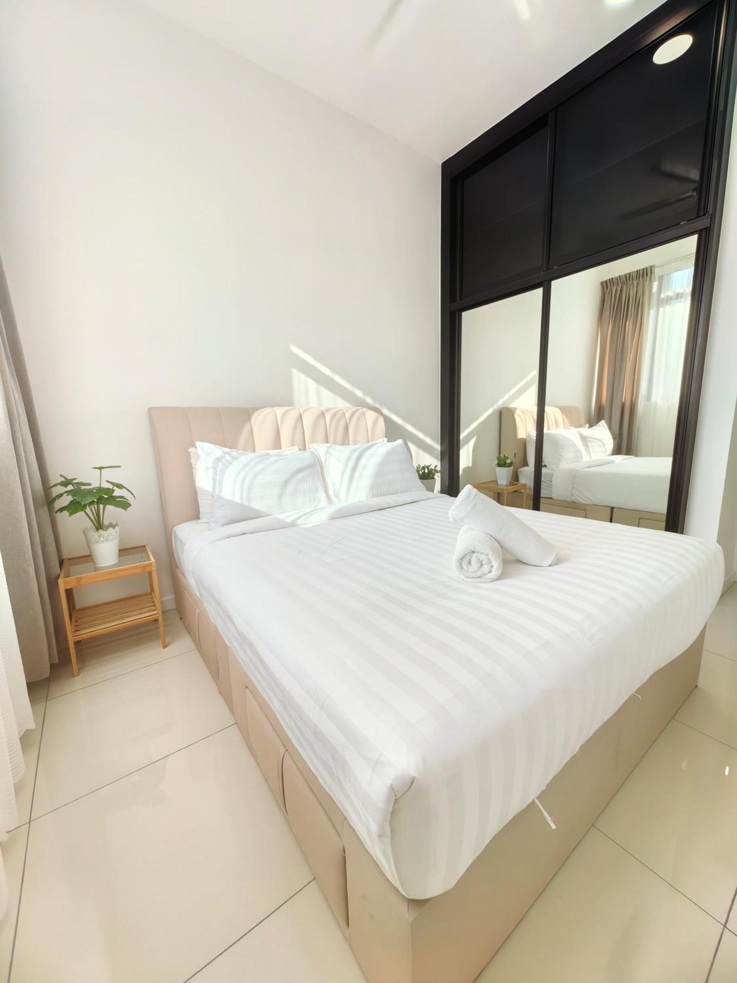 Chambers Residence Klcc Service Suites Kuala Lumpur Buitenkant foto