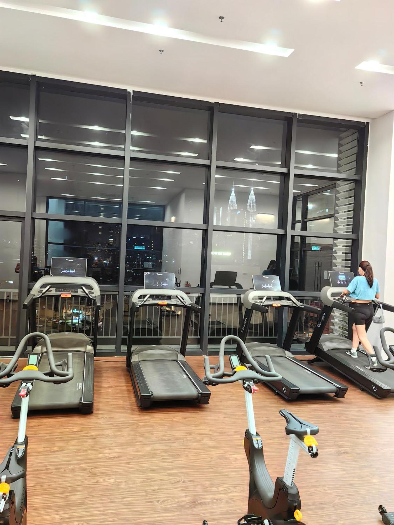 Chambers Residence Klcc Service Suites Kuala Lumpur Buitenkant foto